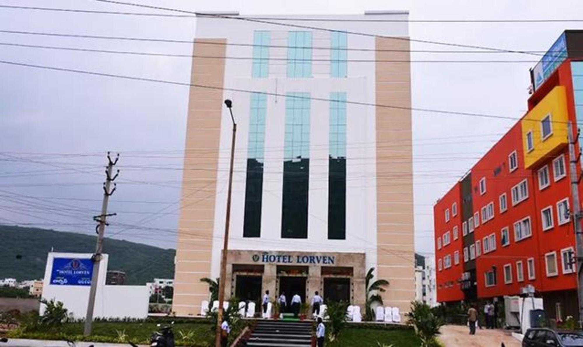 Capital O 16971 Hotel Lorven Visakhapatnam Exterior photo