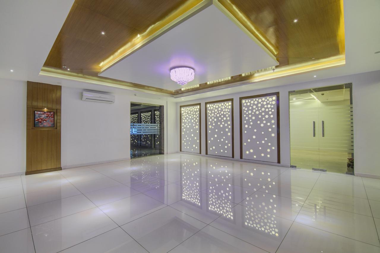 Capital O 16971 Hotel Lorven Visakhapatnam Exterior photo